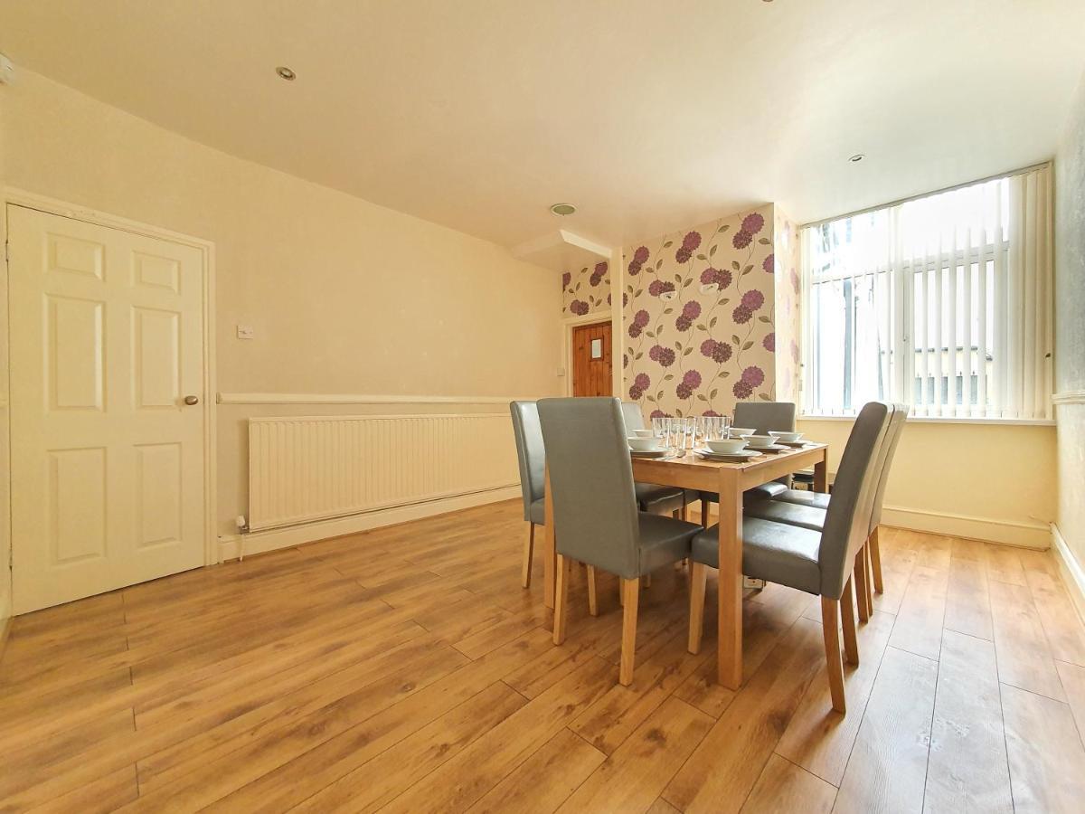 Dysa Crystal House Villa Blackpool Luaran gambar