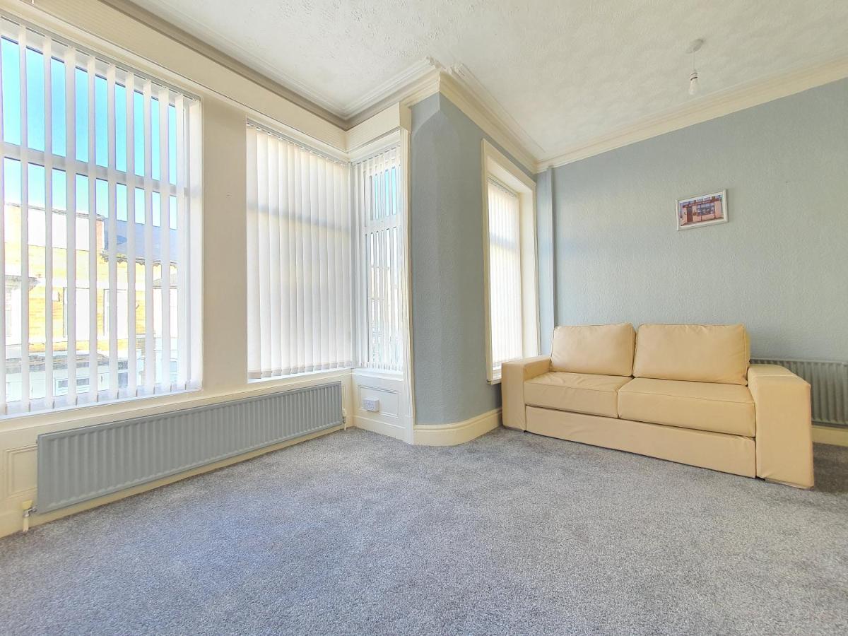 Dysa Crystal House Villa Blackpool Luaran gambar